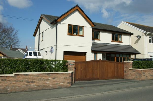 Image showing property for sale in Swansea